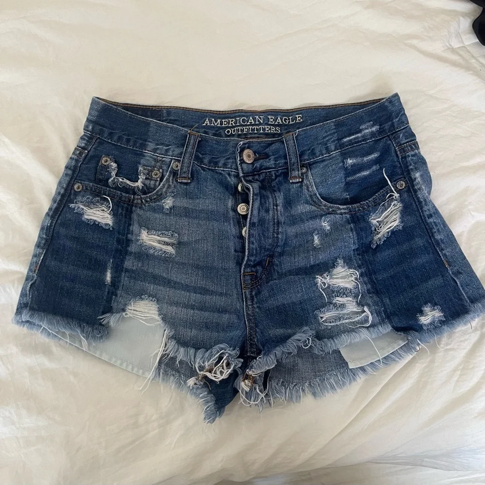 American Eagle Vintage Hi Rise Jean Shorts